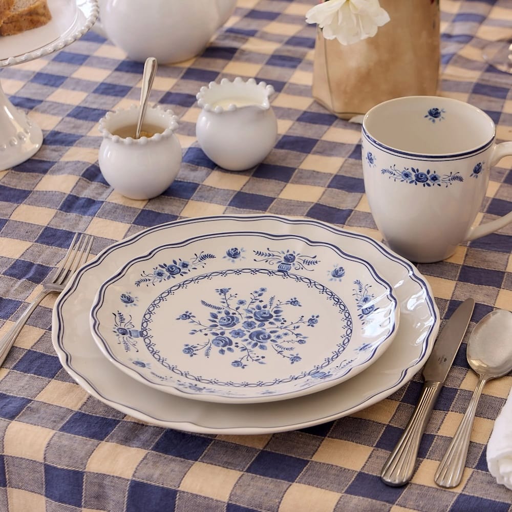 Grande assiette en grès en forme de feuille de chou Assiette en grès "Vila" 21cm - Blanc