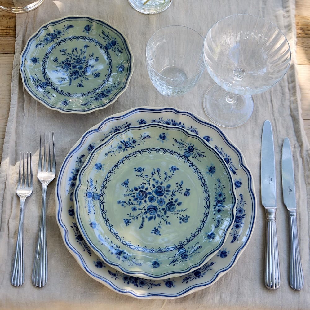 Grande assiette en grès en forme de feuille de chou Assiette en grès "Vila" 21cm - Vert