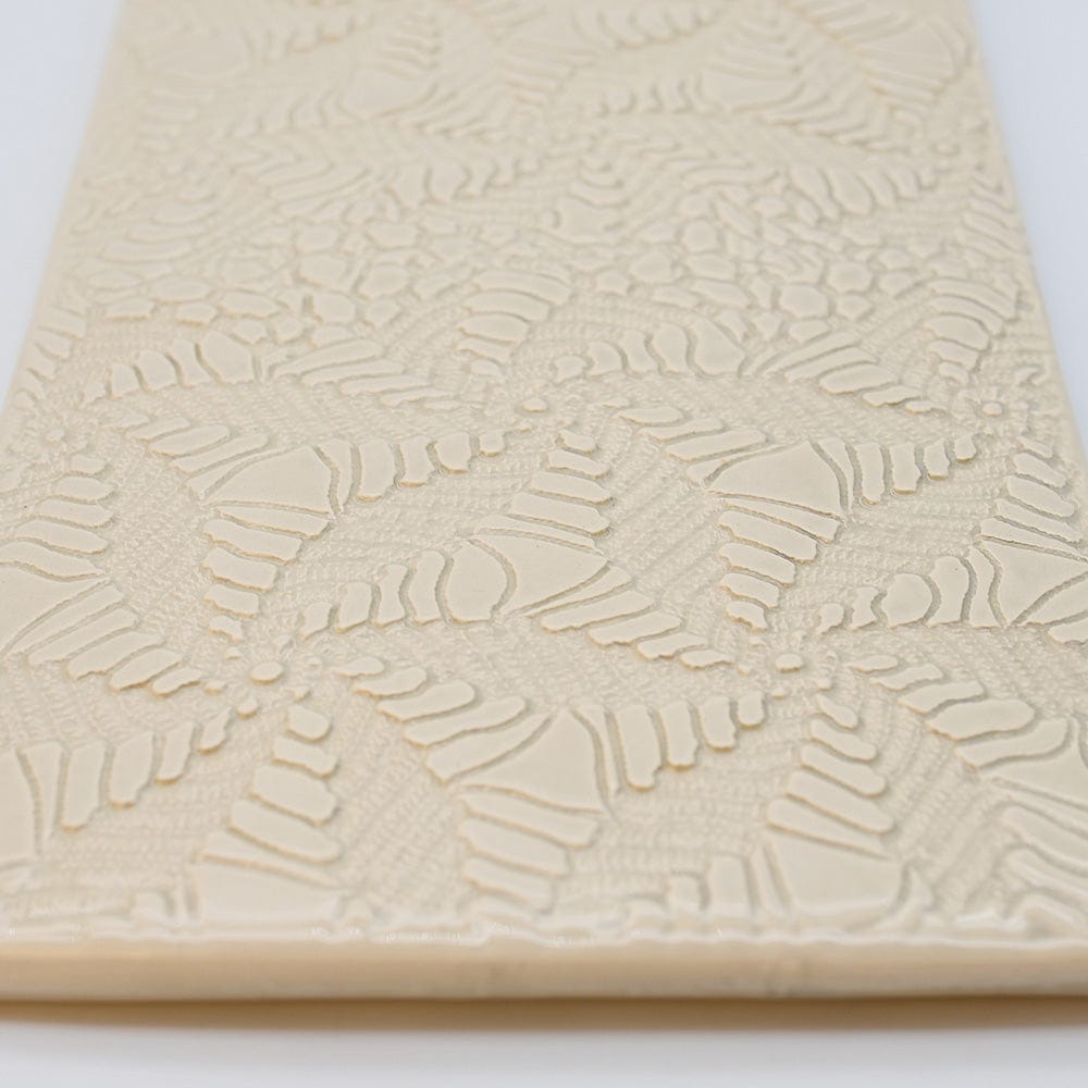 Plateau en céramique beige I Motifs dentelles portugaises Plateau de service "Renda" - Beige