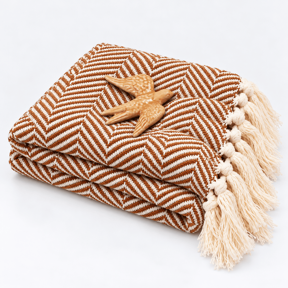 Sac cadeau - Plaid à chevrons camel et hirondelle assortie Sac cadeau - Plaid à chevrons camel et hirondelle assortie