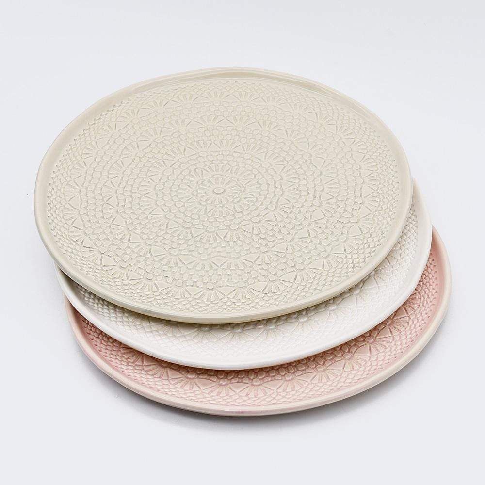 Assiette en céramique rose I Motifs dentelles portugaises Assiette "Carimbada" rose - 27 cm