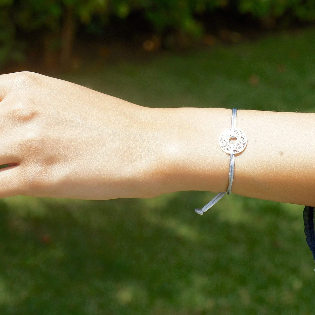 Infinito I Silver and cotton bracelet