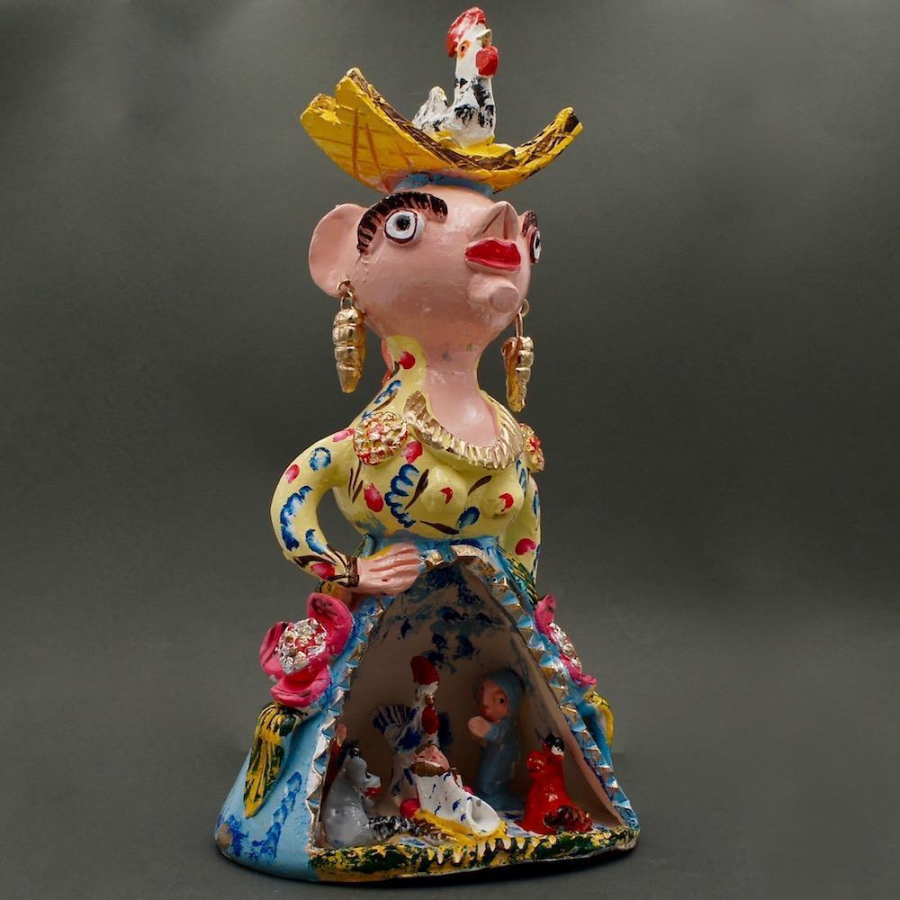 Boneca com Présépio I Statuette by Jùlia Côta - 40 cm