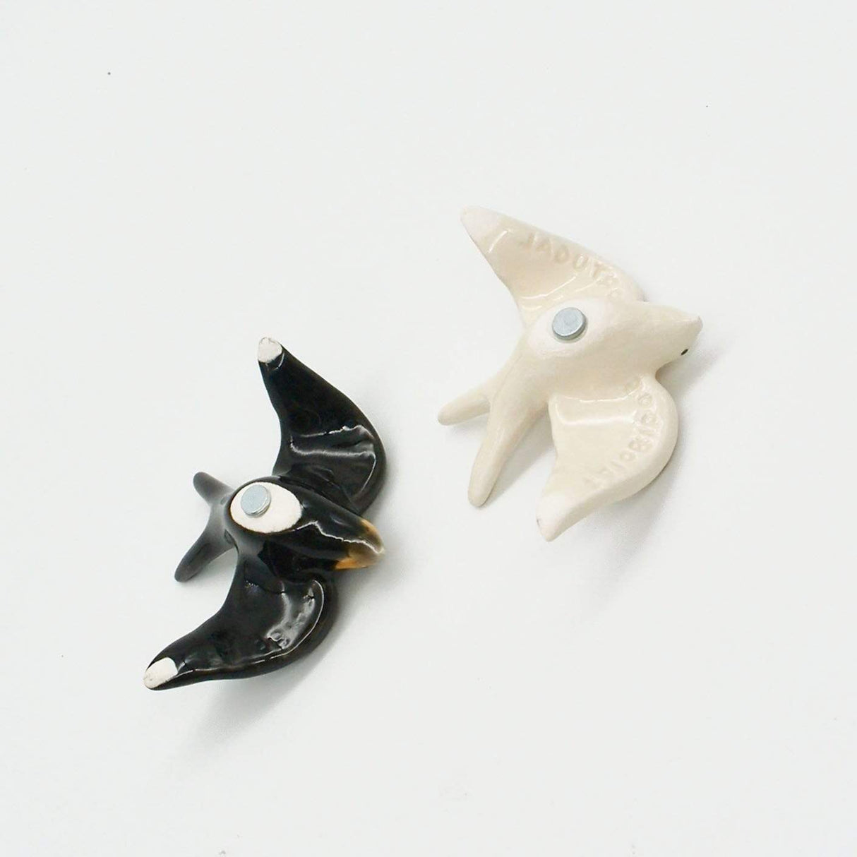 Magnetic Ceramic Swallow