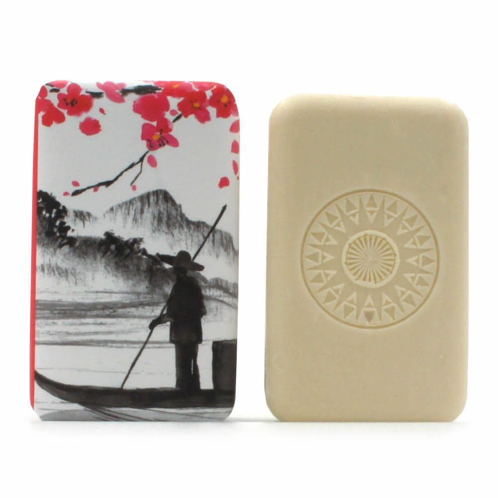 Savon parfumé "Japão"