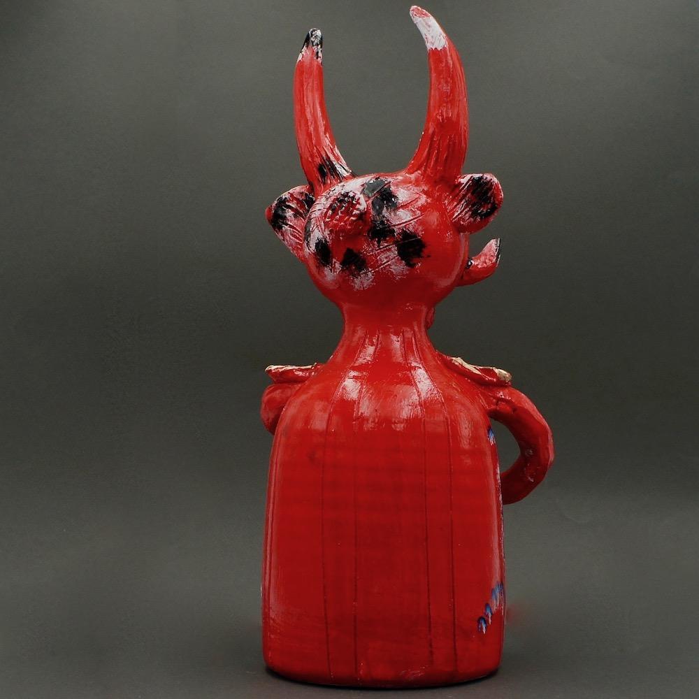 Diabo com cigarro I Statuette by Júlia Côta - 40 cm