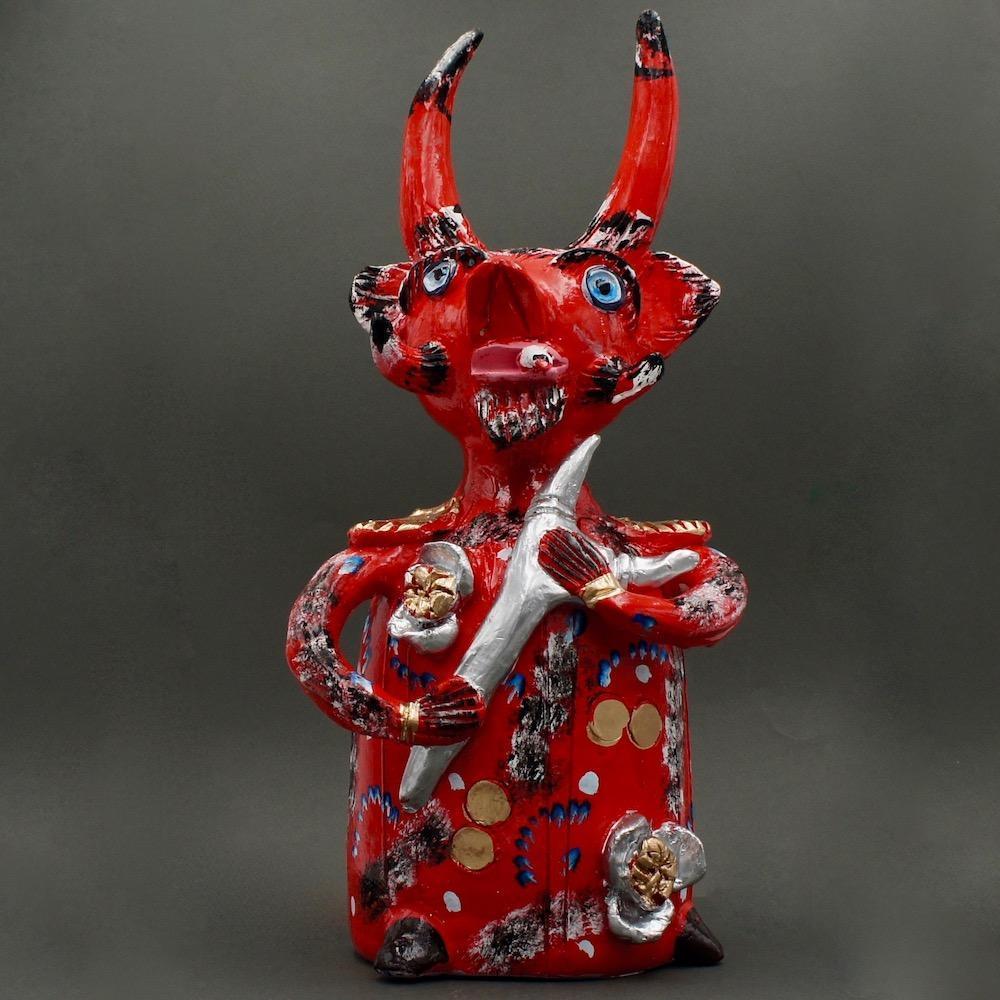 Diabo com cigarro I Statuette by Júlia Côta - 40 cm