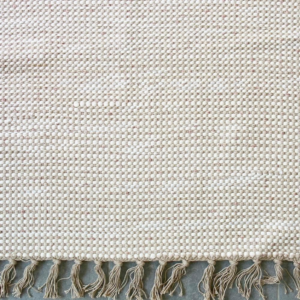 Traditional Portuguese rug 140x70 - Beige & White