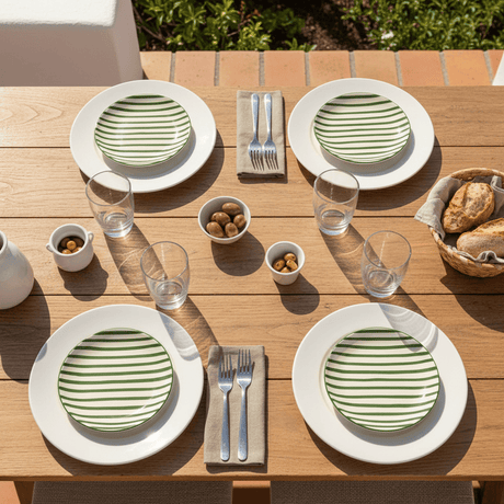 Assiette à pain rayée verte et blanche I Vaisselle du Portugal en ligne Assiette rayée "Costa Nova Mar" 15cm - Verte