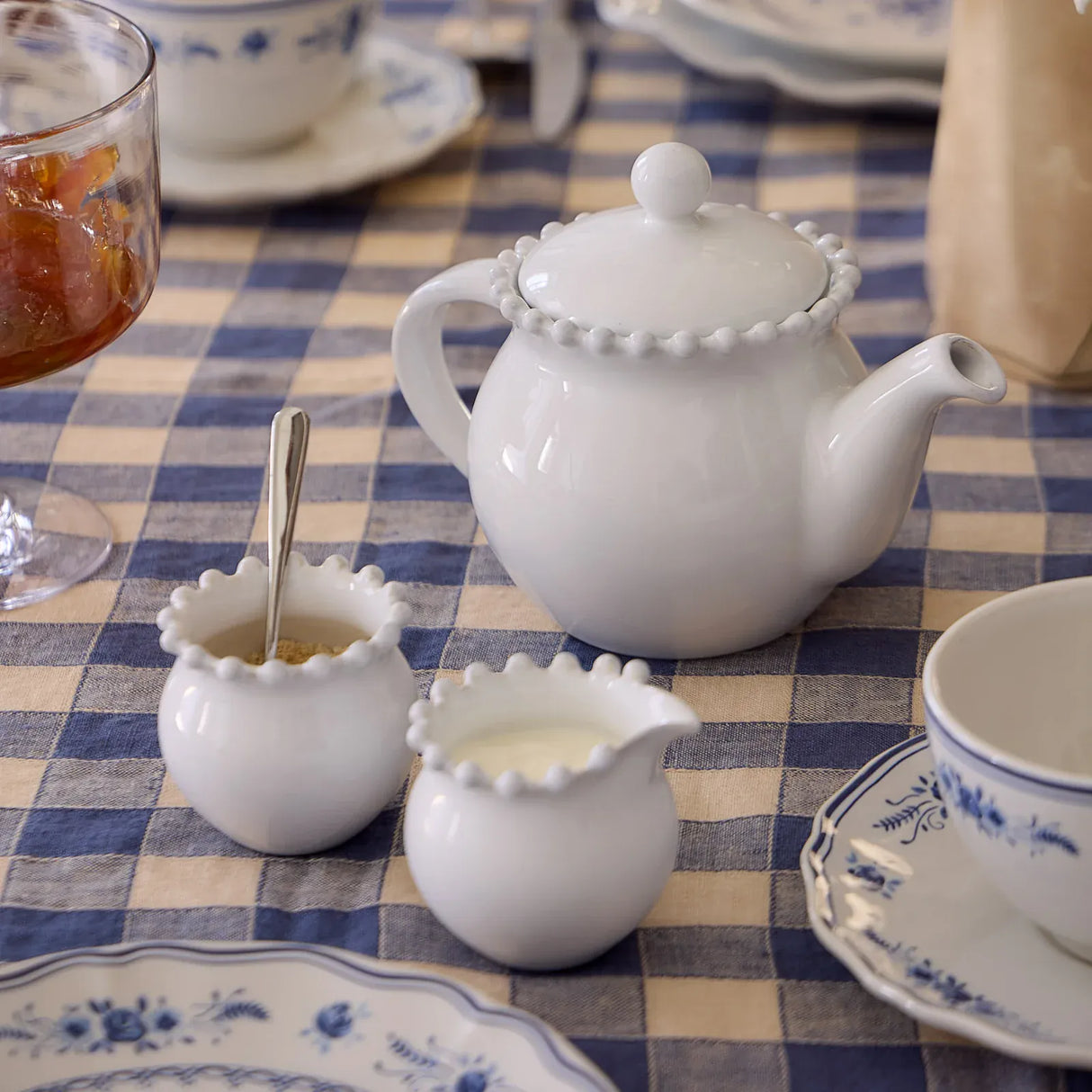 Assiette principale en grès 27cm I Vaisselle portugaise Théière en grès "Pearl"