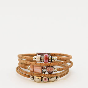 Bracelet en liège artisanal – Élégant, vegan et unique Bracelet en liège et perles