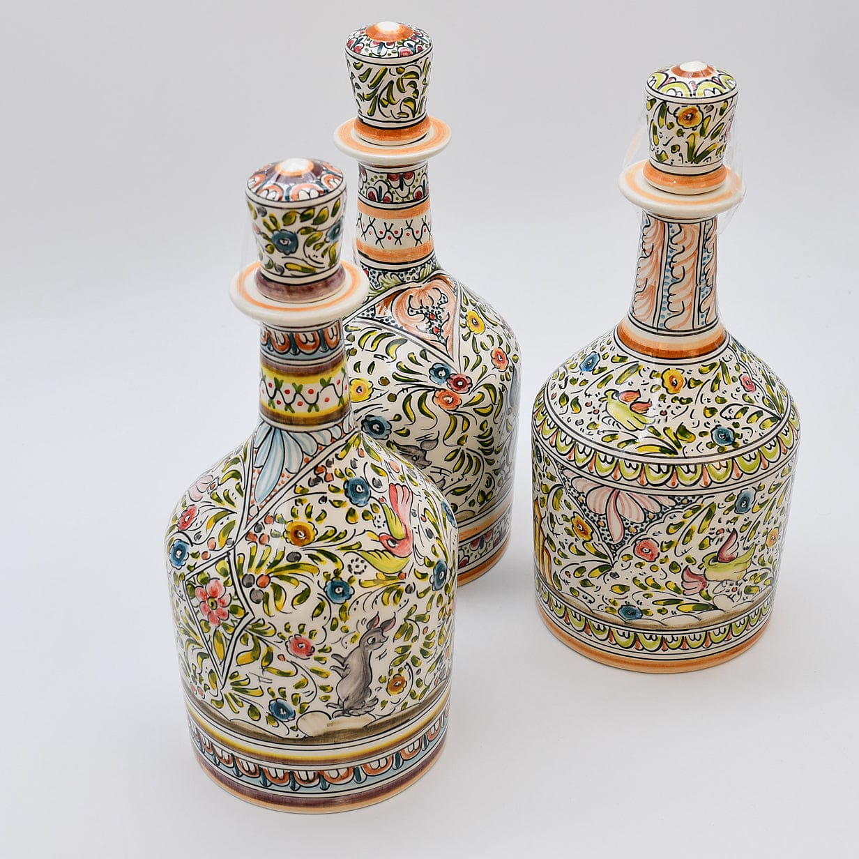 Carafe multicolore en céramique de Coimbra Carafe en céramique de Coimbra