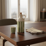 Carafe rayée verte et blanche avec bouchon en liège Carafe à huile rayée "Costa Nova Mar" 18cm - Vert