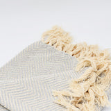 Coffret cadeau portugais plaid gris clair & hirondelle en céramique Sac cadeau I Plaid à chevrons gris clair et hirondelle assortie