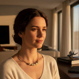 Collier en liège et 4 perles grises élégant et artisanal Collier en liège et perles - Gris