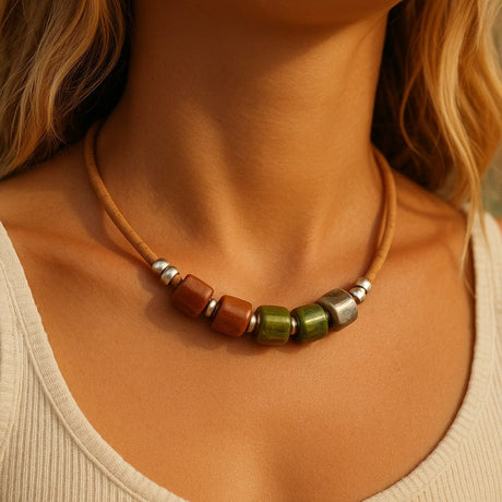 Collier liège et céramique verte Fait main au Portugal Collier en liège et perles - Vert