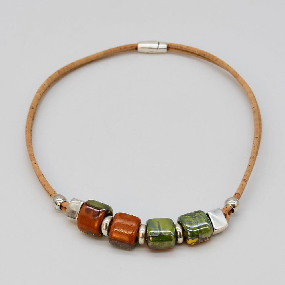 Collier liège et céramique verte Fait main au Portugal Collier en liège et perles - Vert