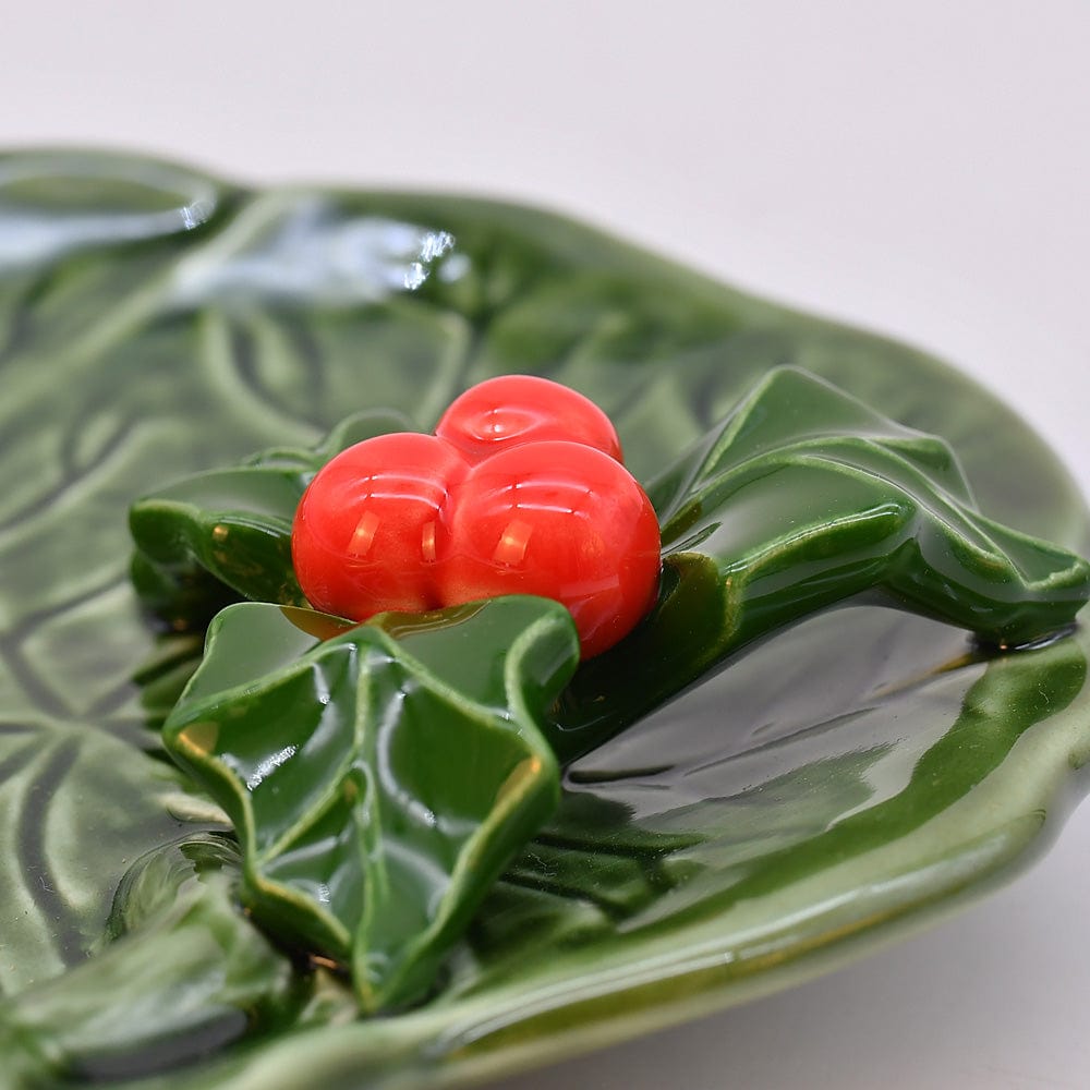 Coupe à apéritif verte avec feuille de houx I Vaisselle portugaise Petite assiette en céramique "Avezinho" verte