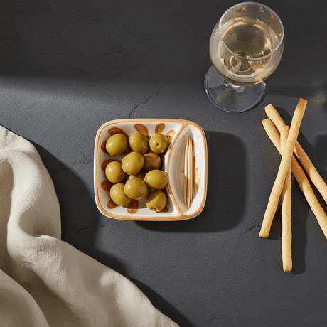 Coupe à olives en céramique portugaise Terracotta Petite assiette à olives en céramique "Andorinha" - Terracotta