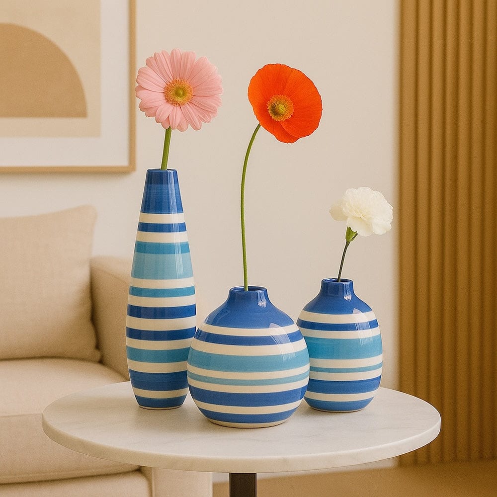 Ensemble de 3 soliflores bleus I Vases en céramique du Portugal Ensemble de 3 vases rayés bleus