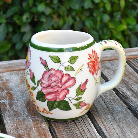 Grand mug en céramique peinte à la main au nord du Portugal Grand Mug en céramique "Viana"