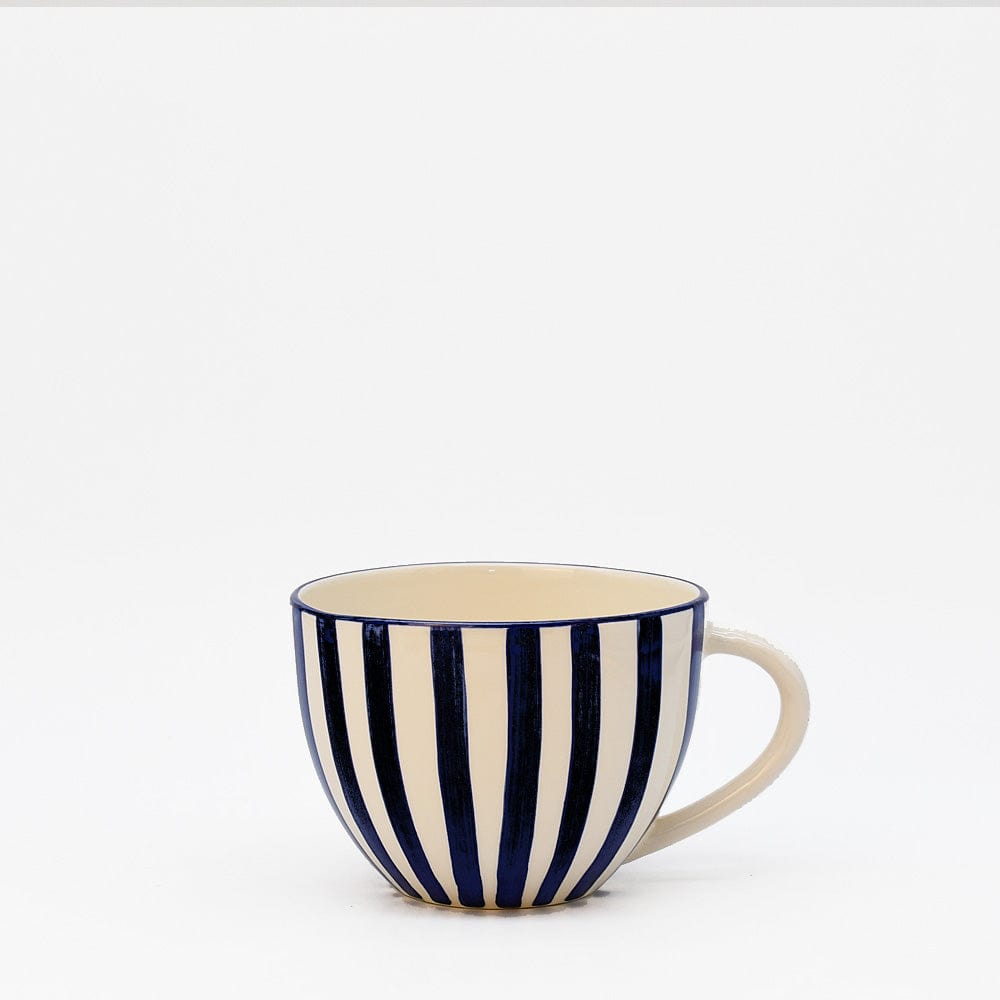 Grande tasse en porcelaine portugaise I Vente en ligne Grande tasse "Costa Nova Mar" - Noire