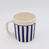 Mug en céramique portugaise I Vente en ligne Mug rayé en céramique "Costa Nova Mar" - Bleu Cobalt