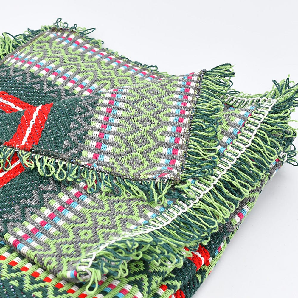 Sac cadeau I Plaid traditionnel vert et hirondelle assortie Sac cadeau I Plaid traditionnel vert et hirondelle assortie