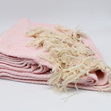 Sac cadeau - Plaid à chevrons rose et hirondelle assortie Sac cadeau - Plaid à chevrons rose et hirondelle assortie