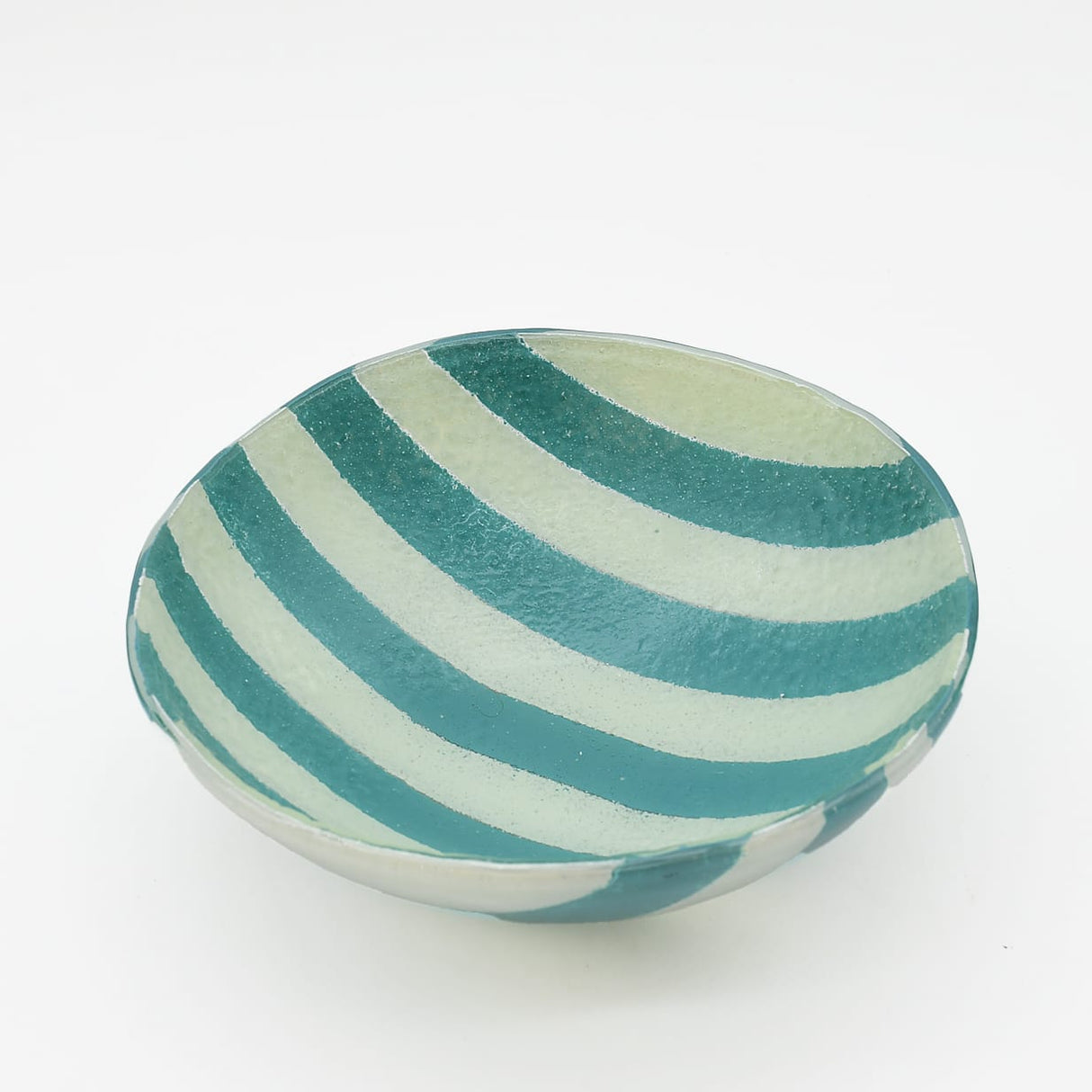 Saladier en verre rayé turquoise & blanc I Artisanat portugais Saladier en verre "Marinha Grande" - Turquoise
