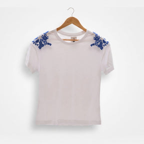 T-shirt portugais brodé Viana bleu | Coton fabriqué au Portugal Tee-shirt "Viana" brodé main - Blanc