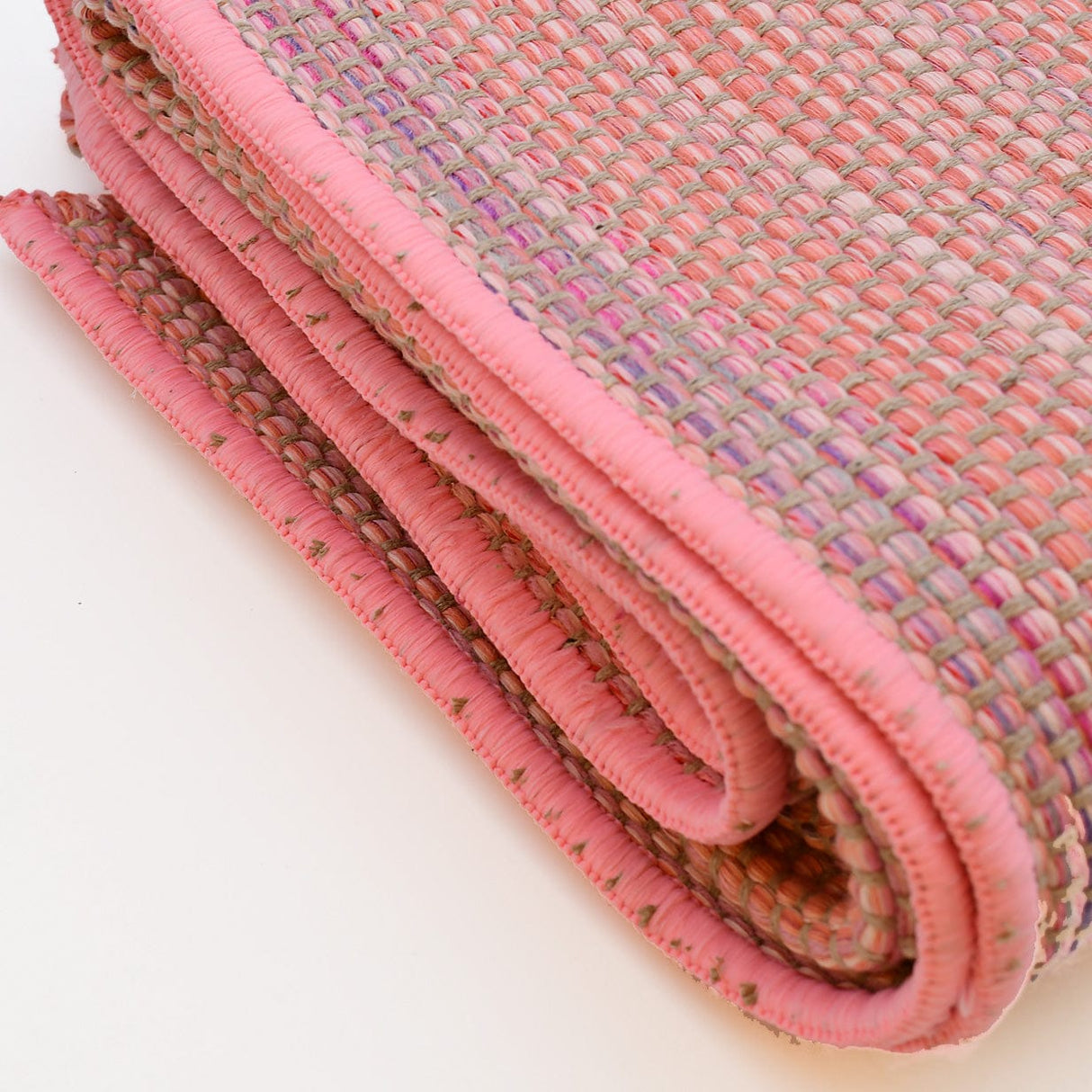 Tapis rose en fibres mélangées I Fabrication artisanale portugaise Tapis en fibres mélangées - Rose