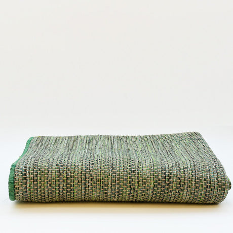 Tapis vert en fibres mélangées I Fabrication artisanale portugaise Tapis en fibres mélangées - Vert