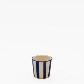 Tasse espresso Costa Nova artisanale bleue peinte main Tasse à espresso rayée "Costa Nova Mar" - Bleu