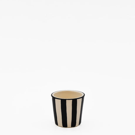 Tasse espresso Costa Nova artisanale noire peinte main Tasse à espresso rayée "Costa Nova Mar" - Noir