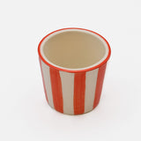 Tasse espresso Costa Nova artisanale rouge peinte main Tasse à espresso rayée "Costa Nova Mar" - Rouge