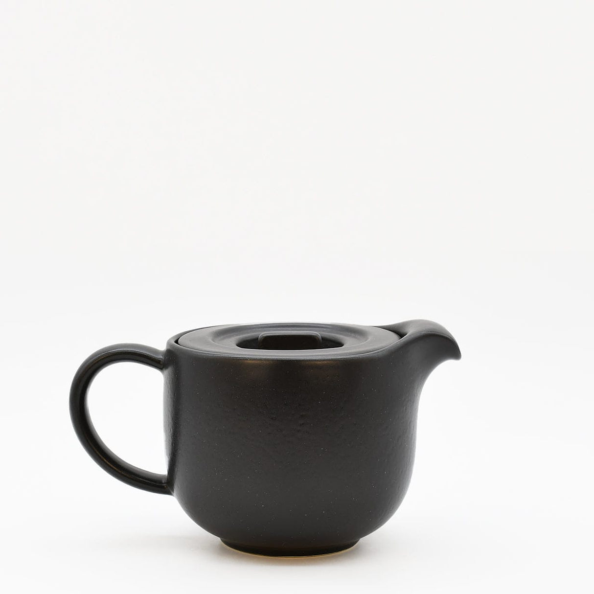 Théière en grès noir mat 50cl avec diffuseur Théière en grès “Pacifica" - Anthracite