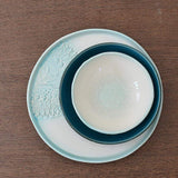 Assiette en céramique verte et blanche I Motifs étoile de mer Assiette "Estrela do mar" verte et blanche - 27 cm