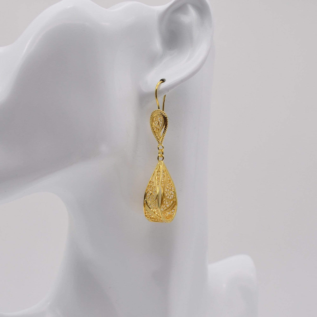 Filigree earrings
