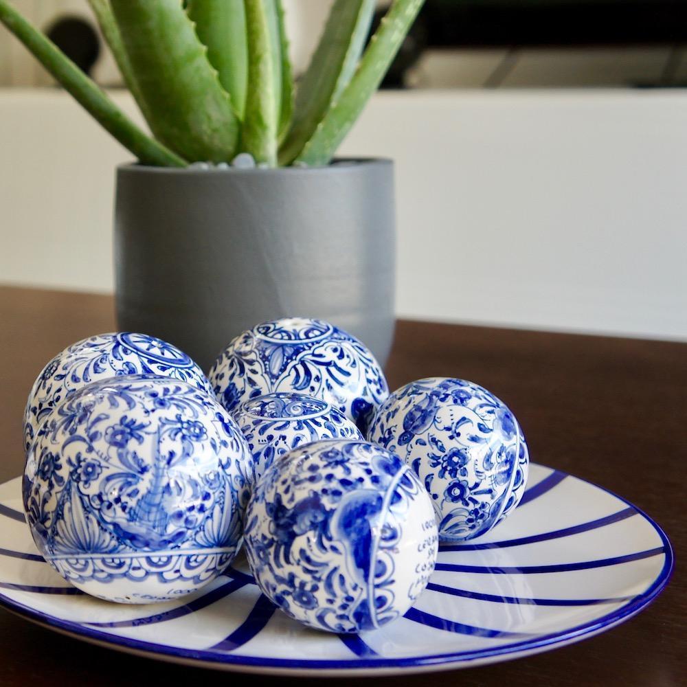 Coimbra Ceramics – Hand-Painted Decorative Ball
