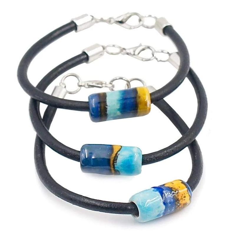 Ceramic bracelet on leather: Turqoise-blue, blue and yellow