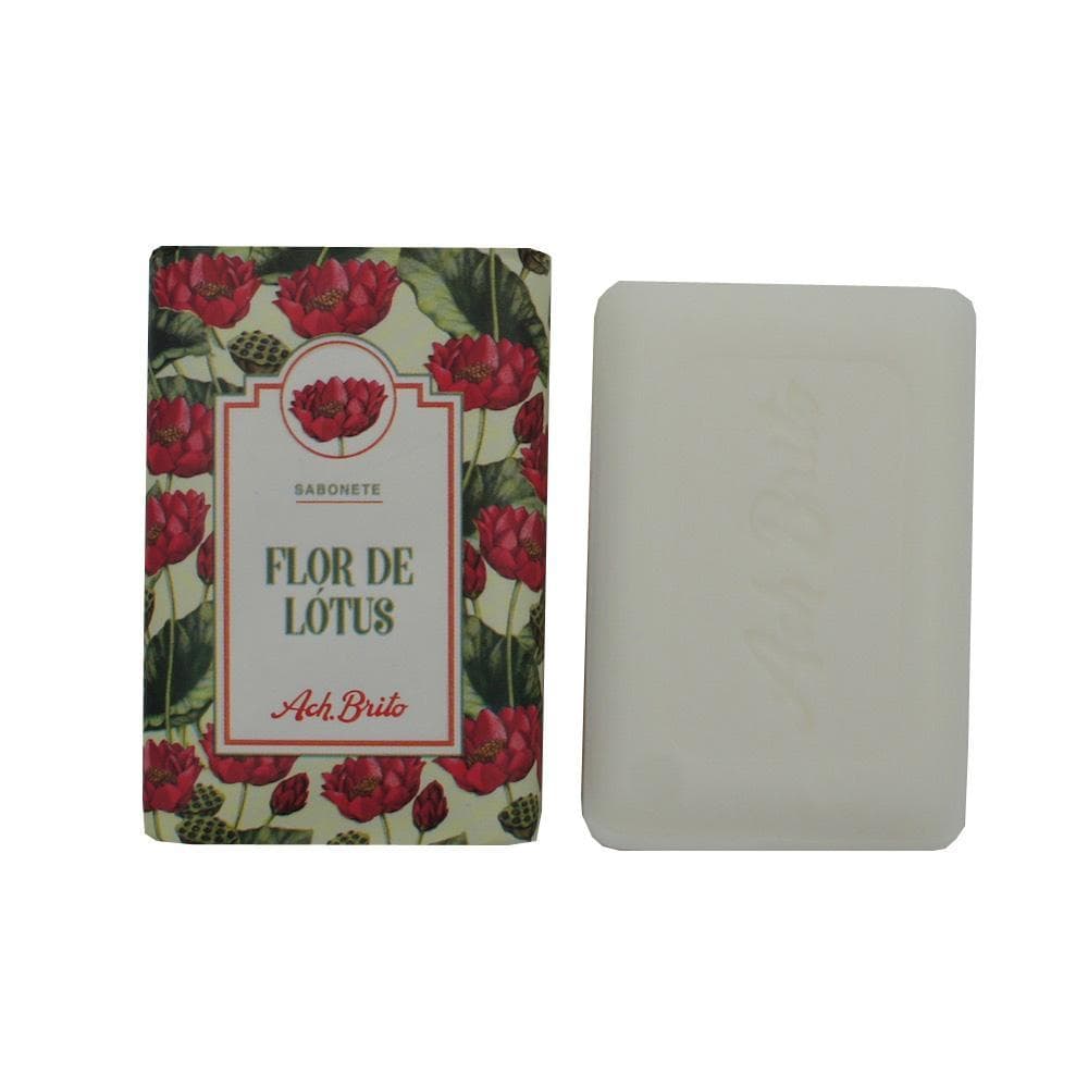 Box of 4 soaps with floral scents