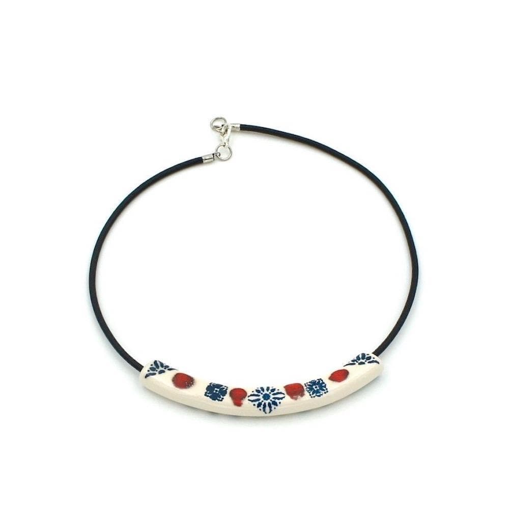 Ceramic necklace "Tubo"
