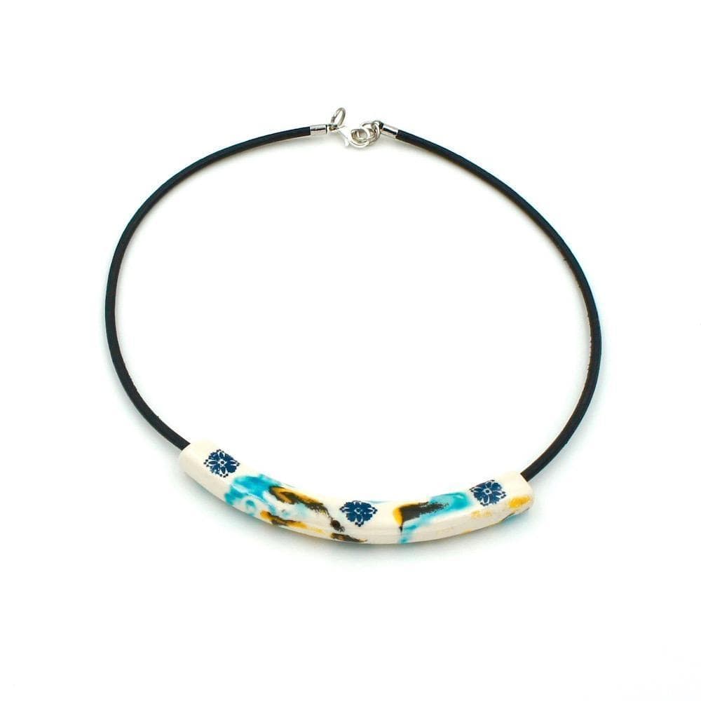 Ceramic necklace "Tubo"