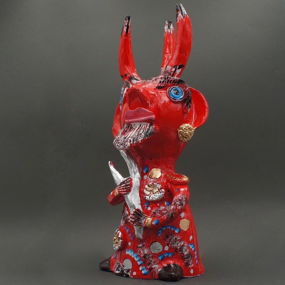 Diabo com três cornos I Statuette by Júlia Côta - 40 cm