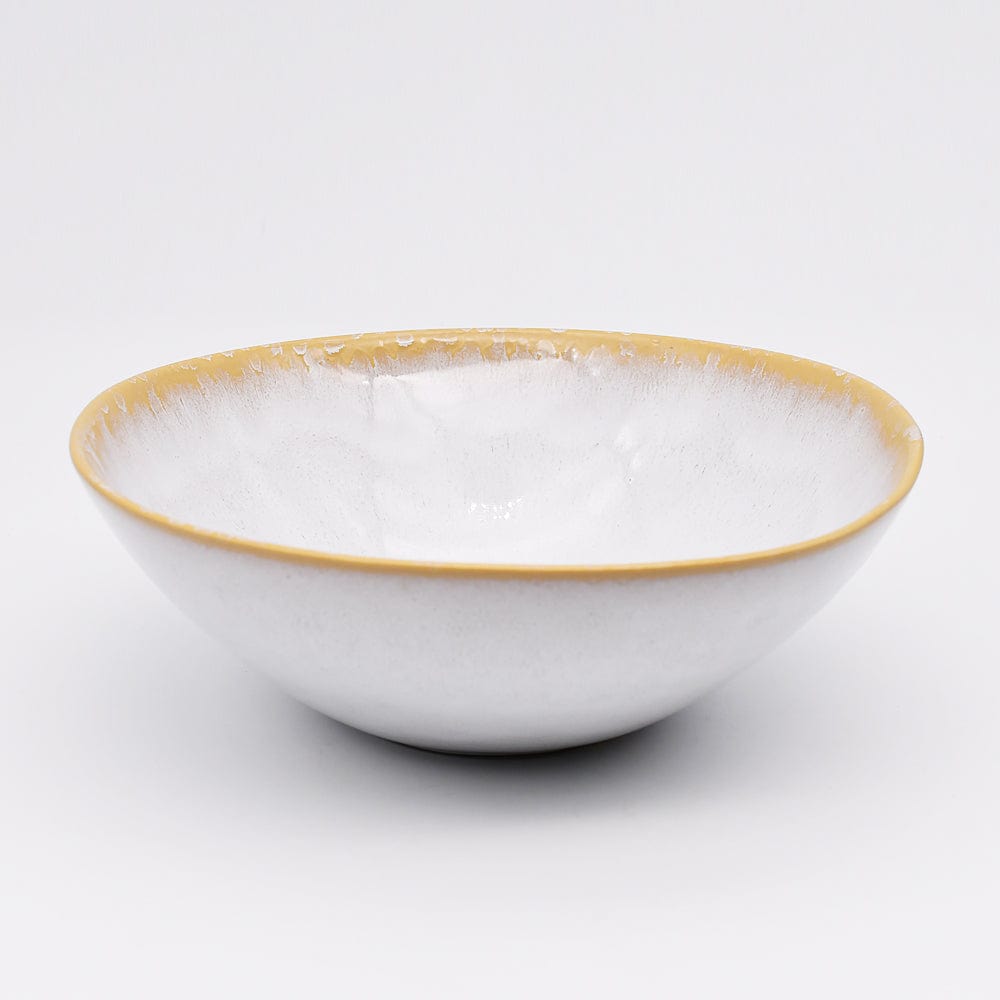 Grande assiette en grès de la collection portugaise Corals Saladier en grès "Amazonia" Blanc