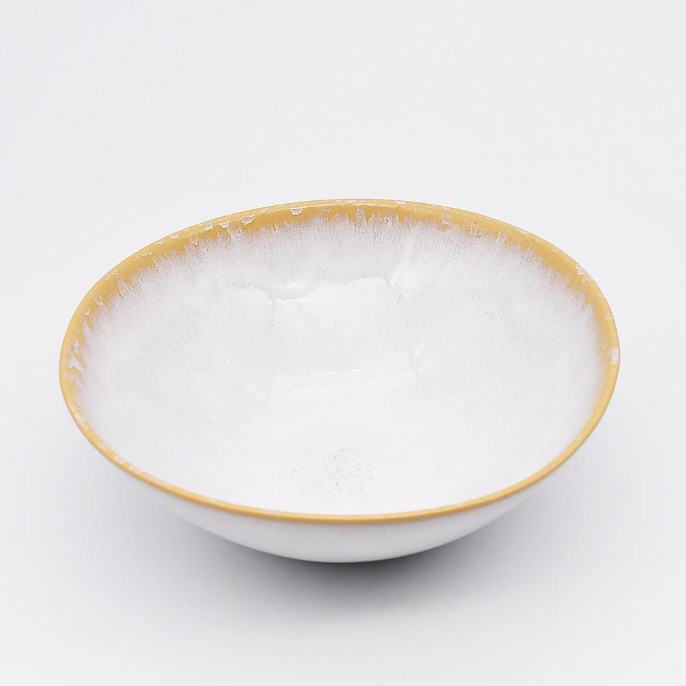 Grande assiette en grès de la collection portugaise Corals Saladier en grès "Amazonia" Blanc