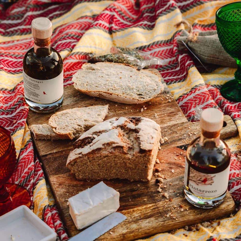 Huile d'olive vierge aromatisée au Thym I Origine Portugal Huile d'olive vierge aromatisée au Thym