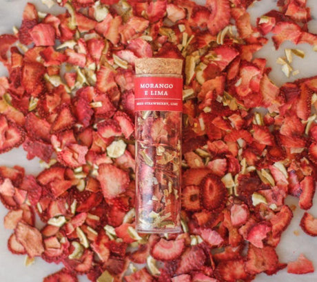 Tube of dehydrated Strawberries and Citrus fruits