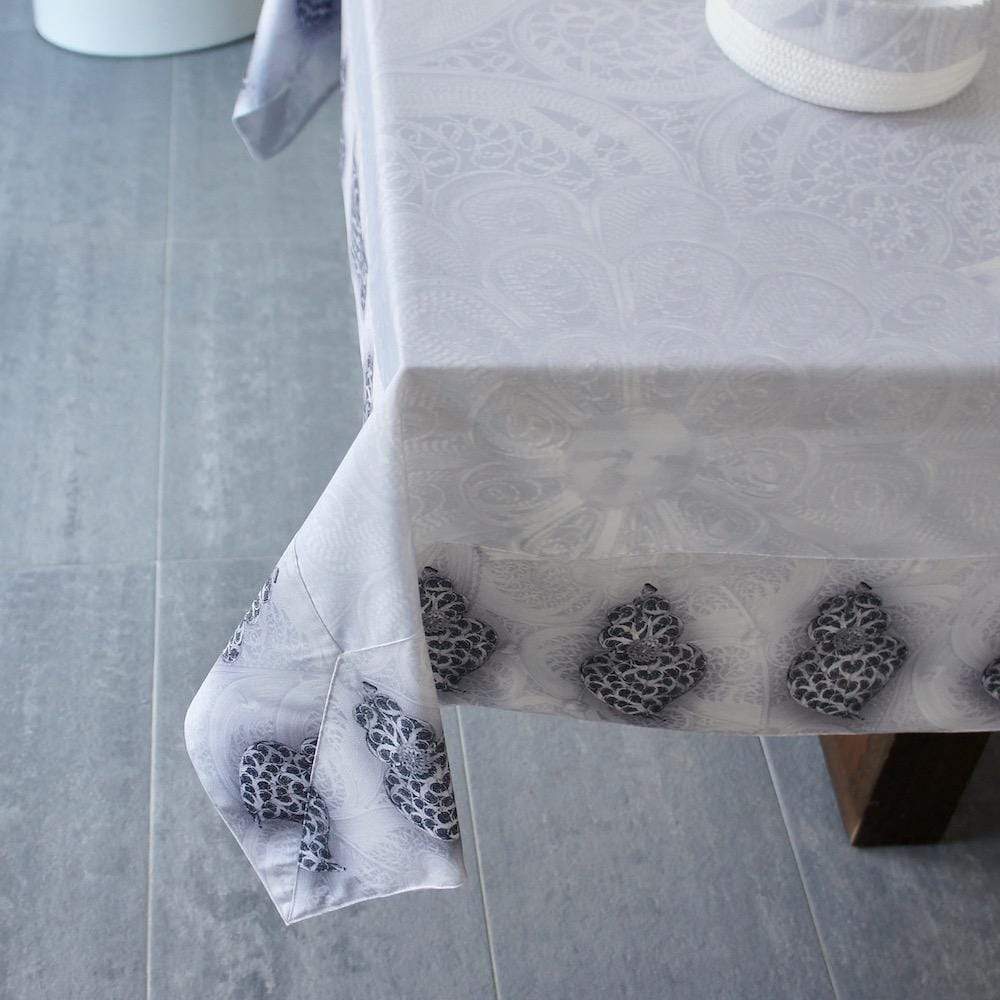 Nappe en coton "Coração de Viana" - Argent